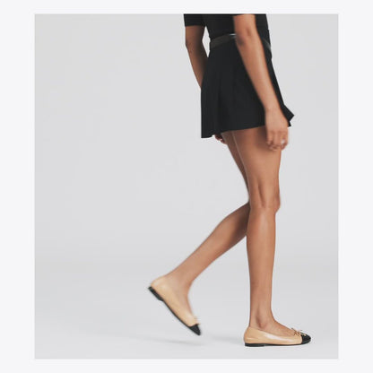 Tory Burch Cap-Toe Ballet GINGER SHORTBREAD / PERFECT BLACK