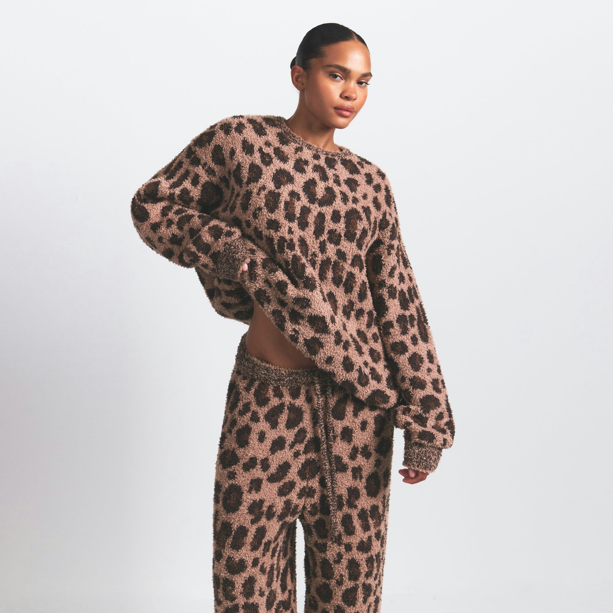 Skims Cozy Oversized Crewneck Pullover Sienna Leopard Print