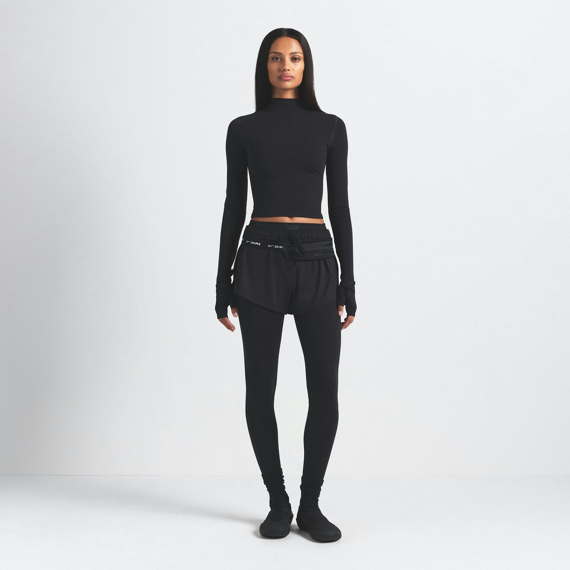 Skims Nikeskims Vintage Seamless Mock Neck Crop Top Obsidian
