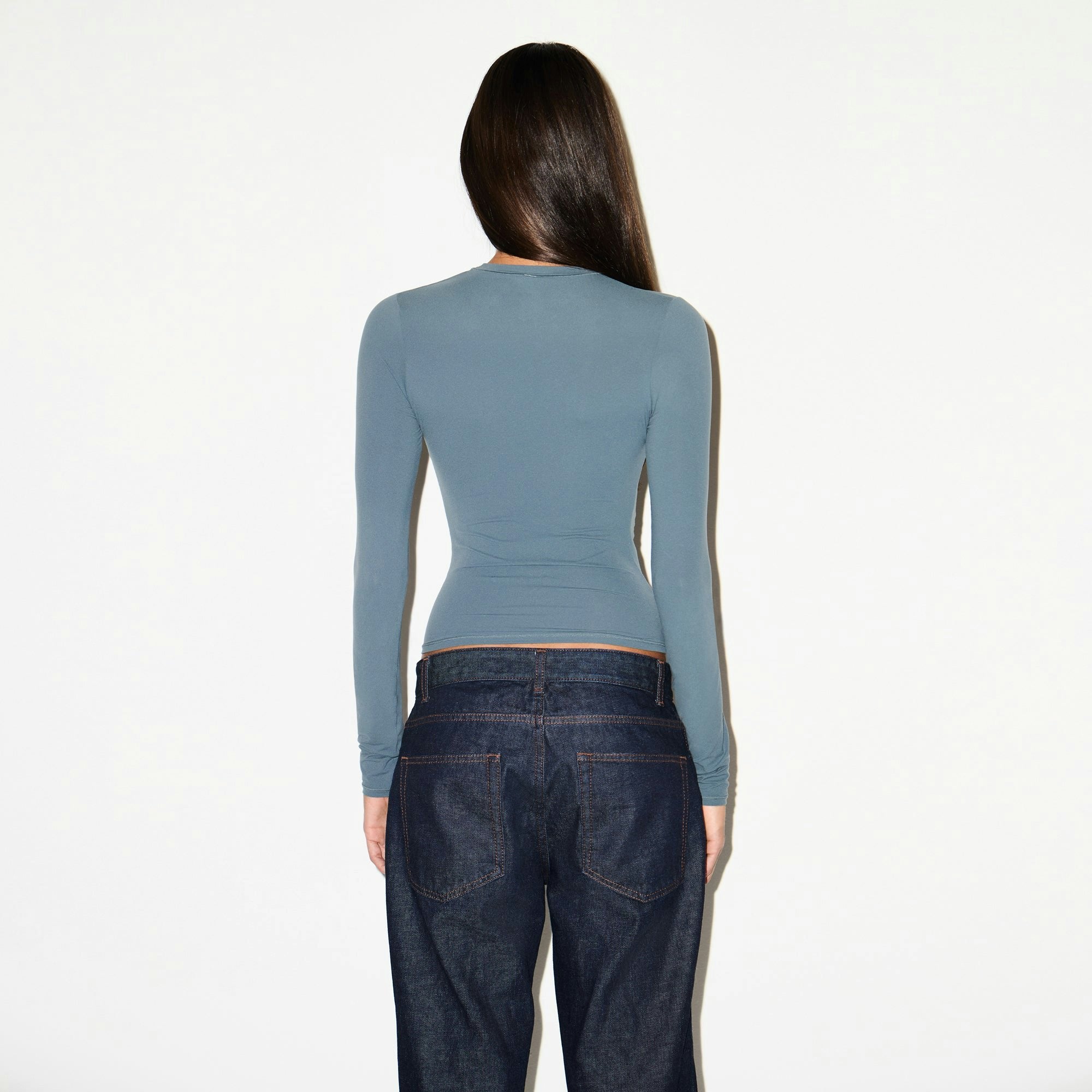 Skims Fits Everybody Long Sleeve T-Shirt Zircon