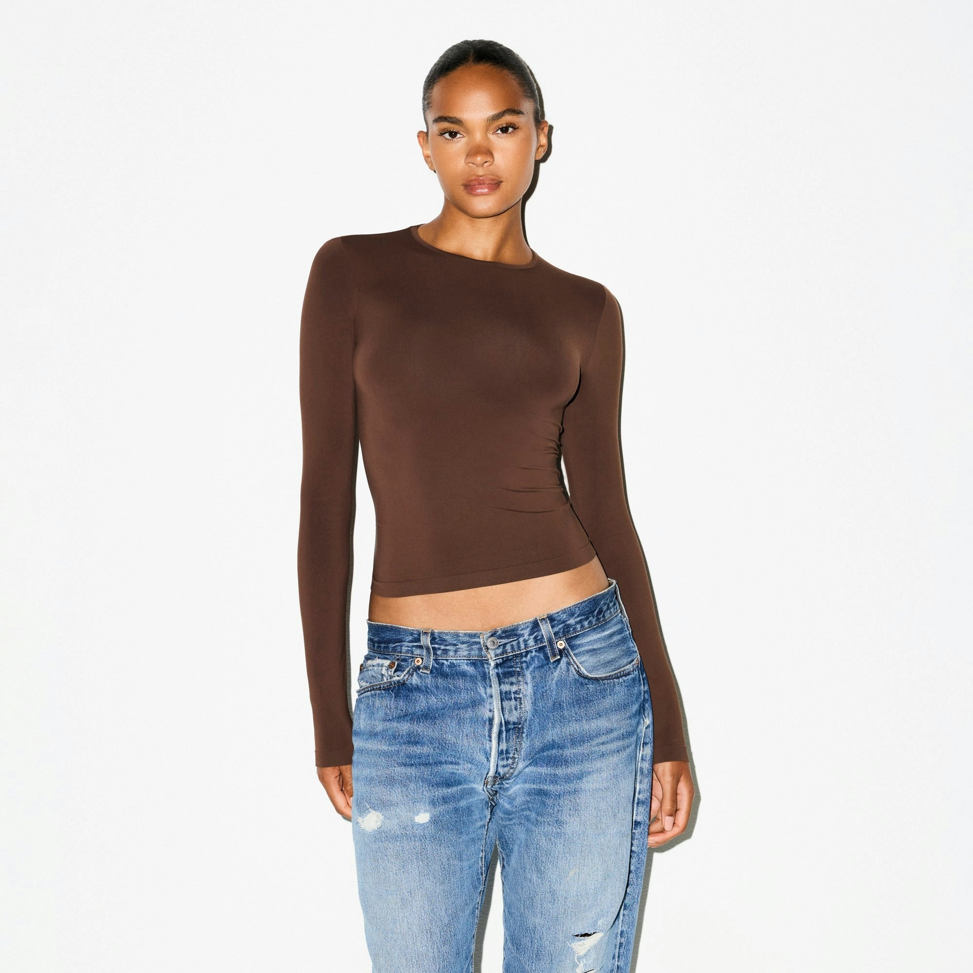SOFT SMOOTHING SEAMLESS LONG SLEEVE T-SHIRT