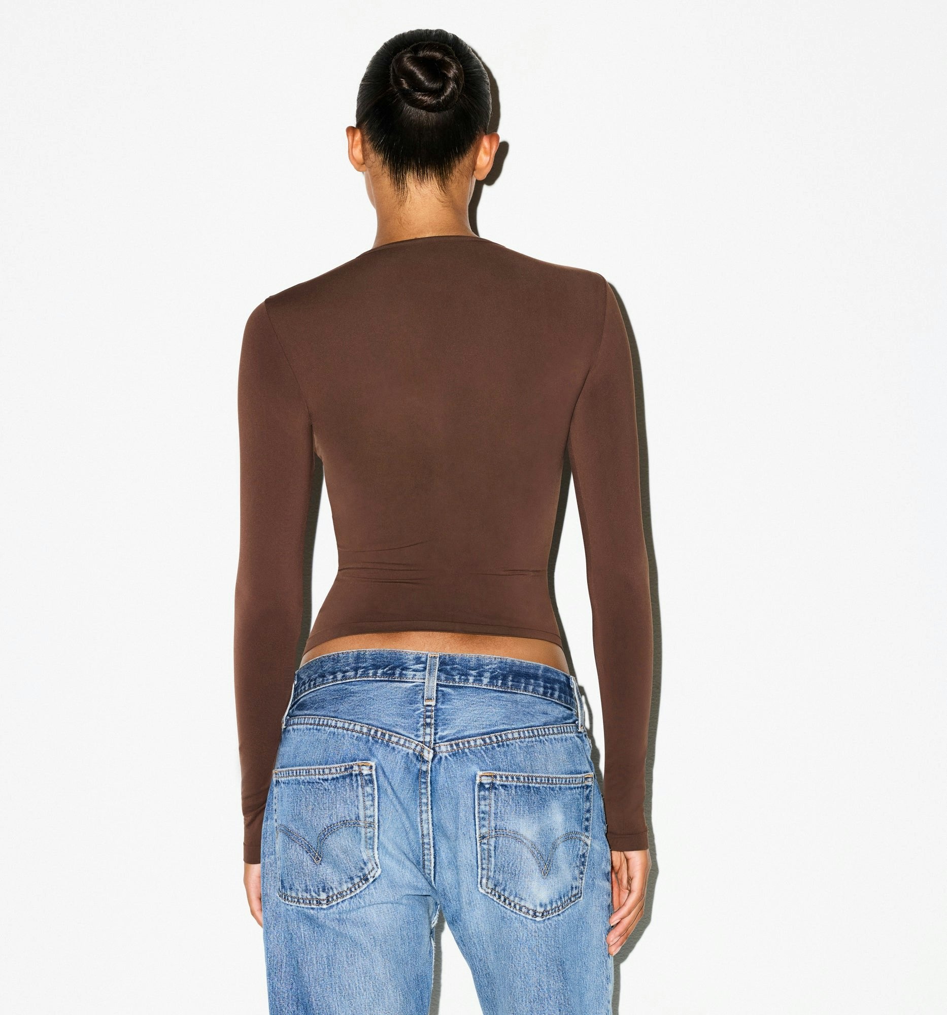 SOFT SMOOTHING SEAMLESS LONG SLEEVE T-SHIRT