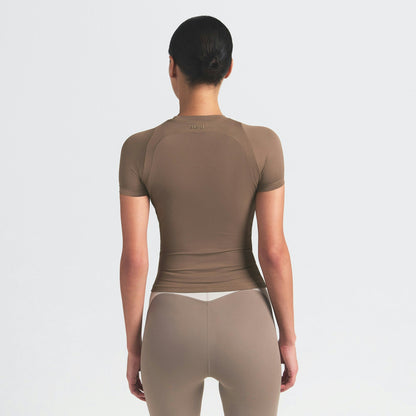 Skims Nikeskims Airy Baby Tee Myrrh