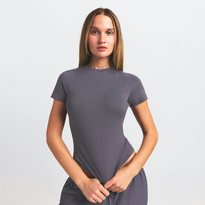 Skims Nikeskims Airy Baby Tee Raven