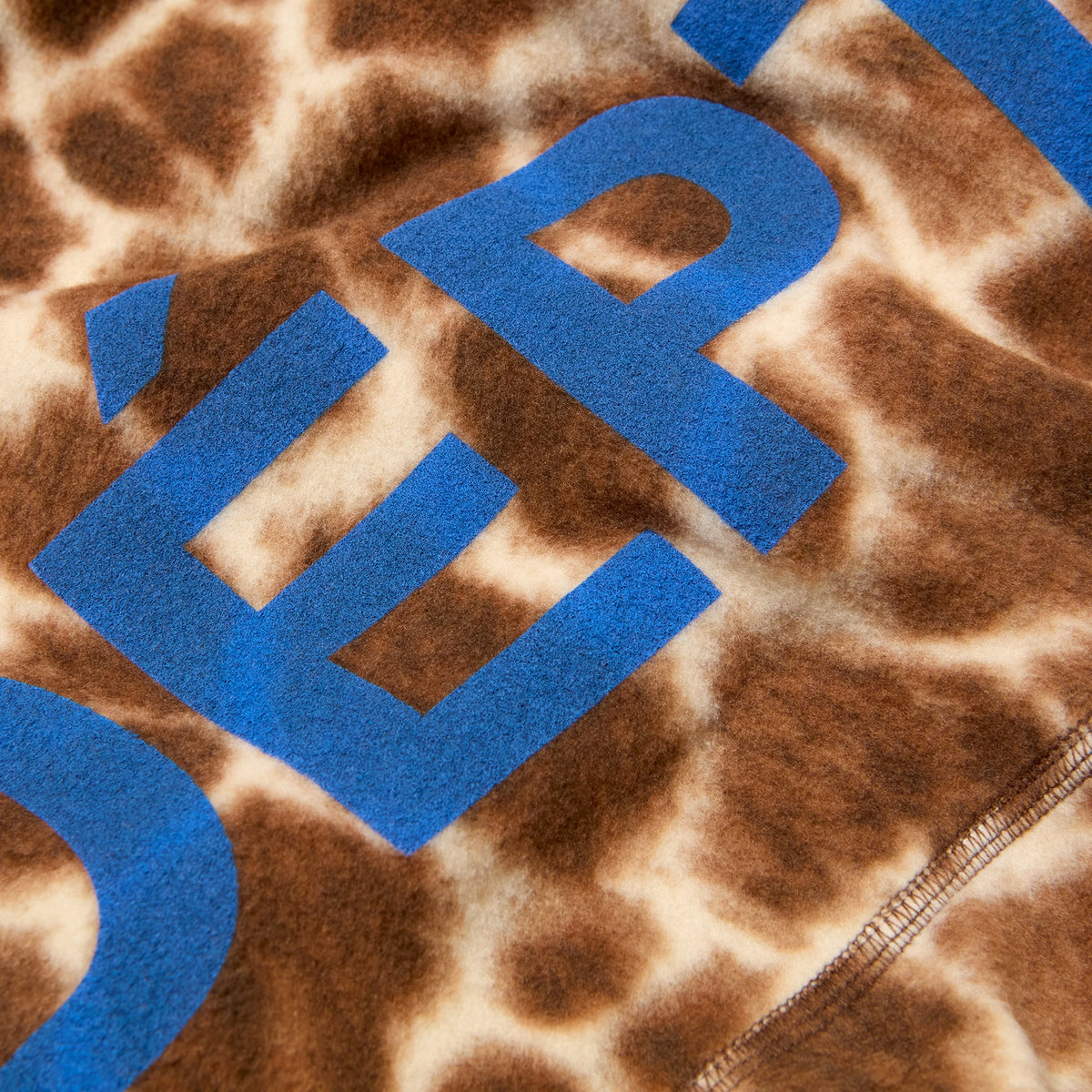 #color_giraffe