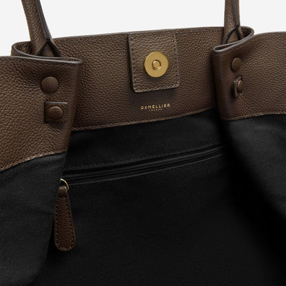 DeMellier The New York mocha small grain