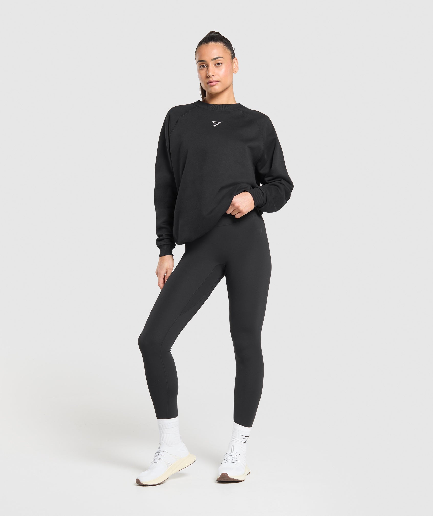 Women's Gymshark Training Oversized Fleece Sweatshirt Black