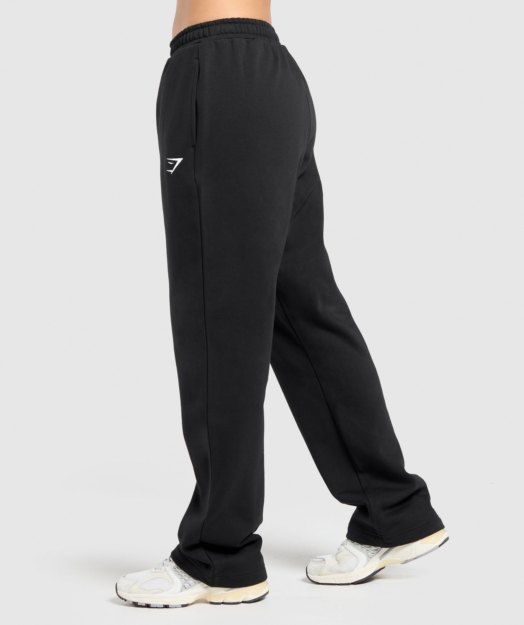 Women's Gymshark Training Fleece Straight Leg Joggers Black