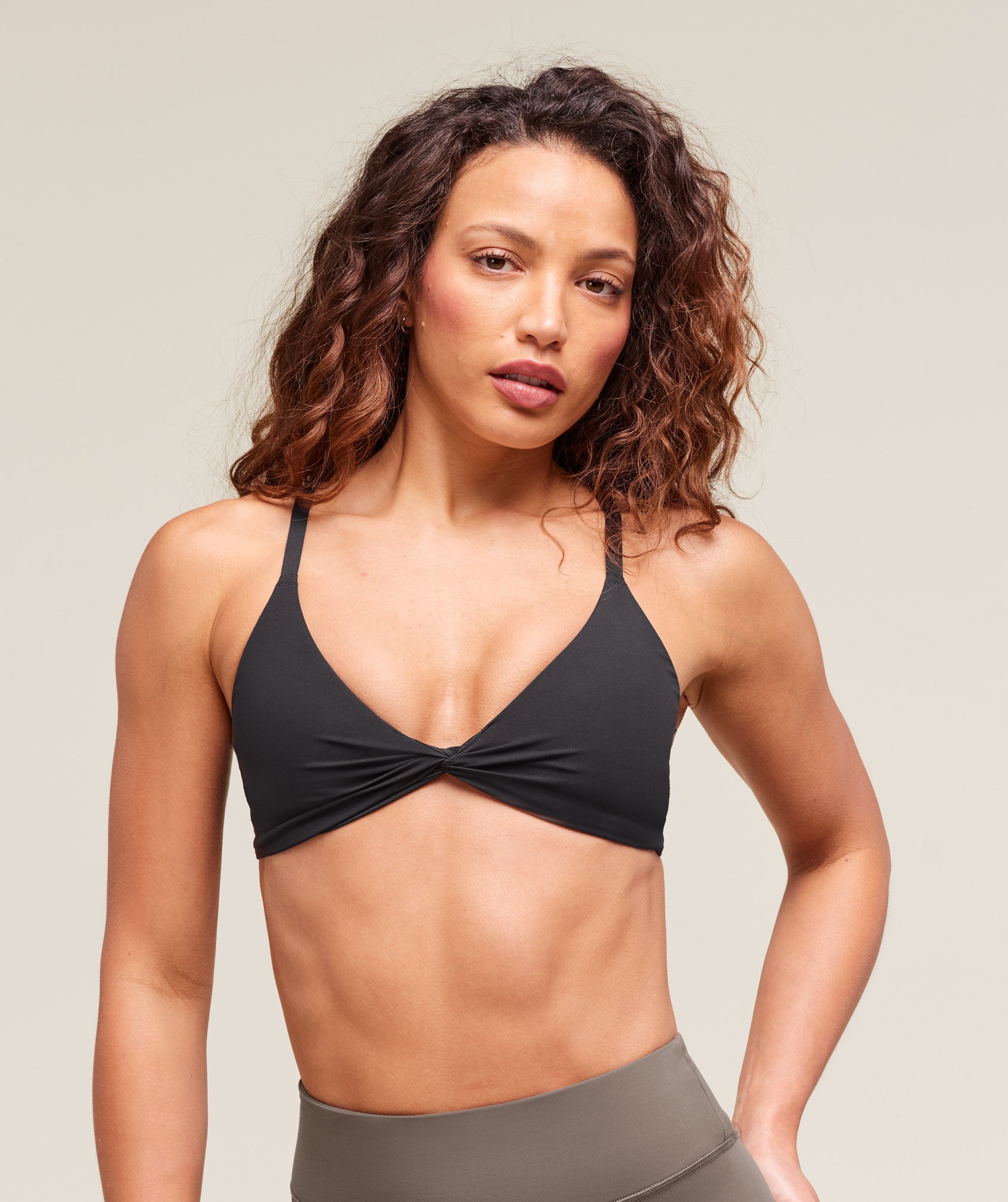 Women's Gymshark Twist Front Bralette Black