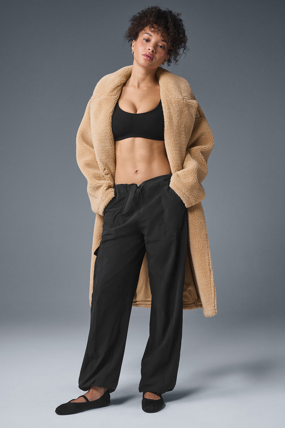 Alo Yoga Women'S Oversized Sherpa Trench