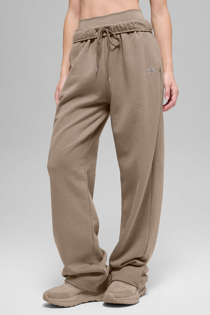 Alo Yoga Women'S Accolade Straight Leg Sweatpant