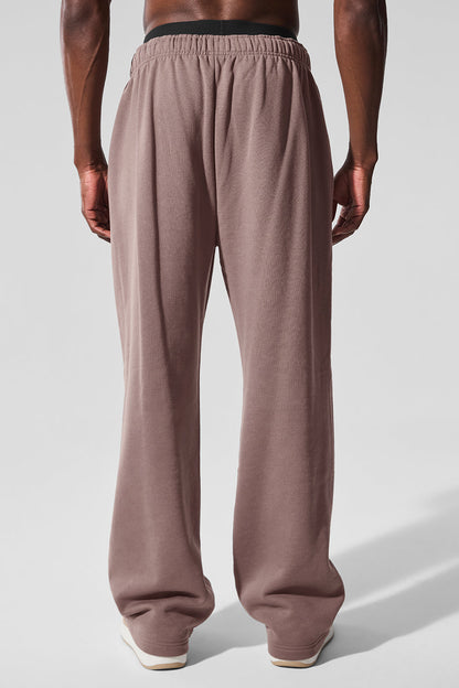 Alo Yoga Accolade Straight Leg Sweatpant
