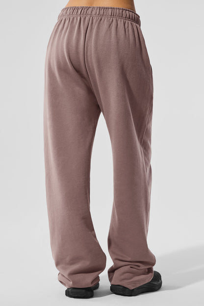 Alo Yoga Women'S Accolade Straight Leg Sweatpant