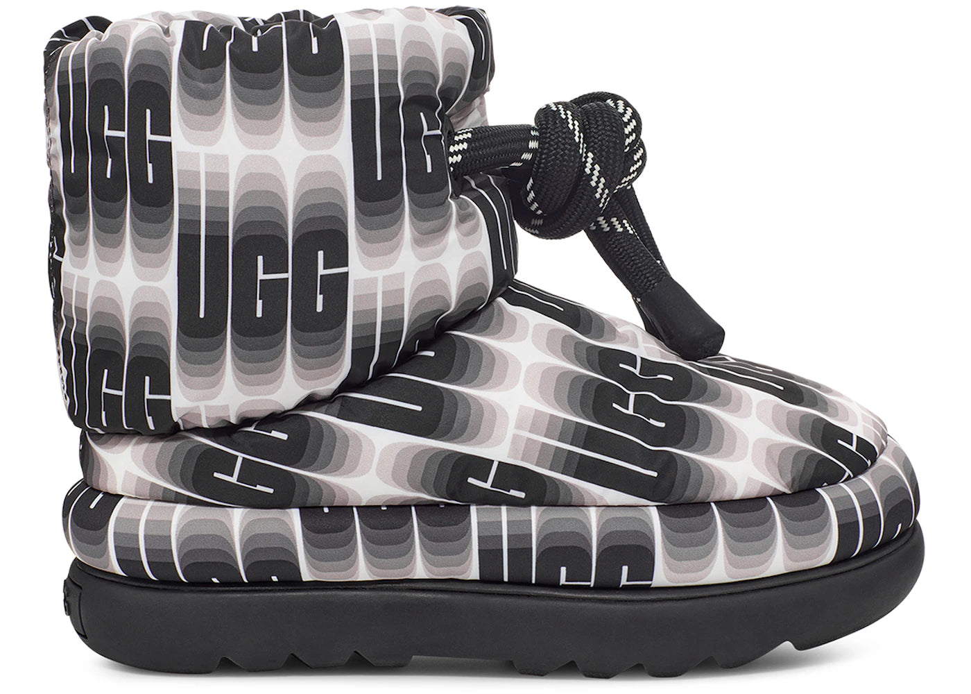 ugg classic maxi wavelength short boot black white (women's)