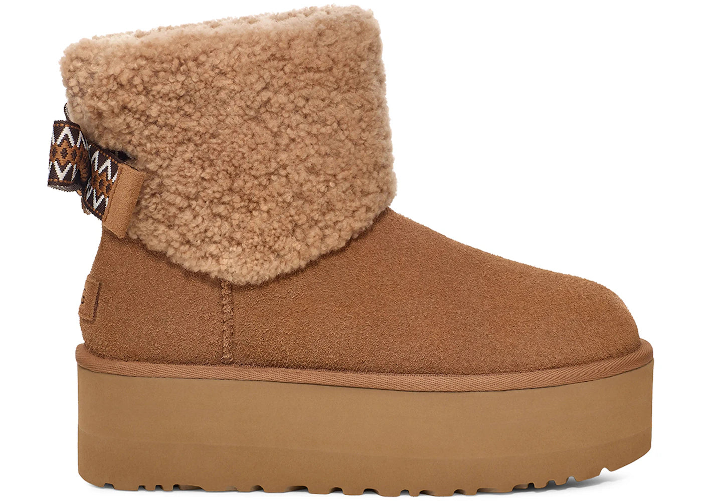 ugg classic mini maxi curly boot chestnut (women's)