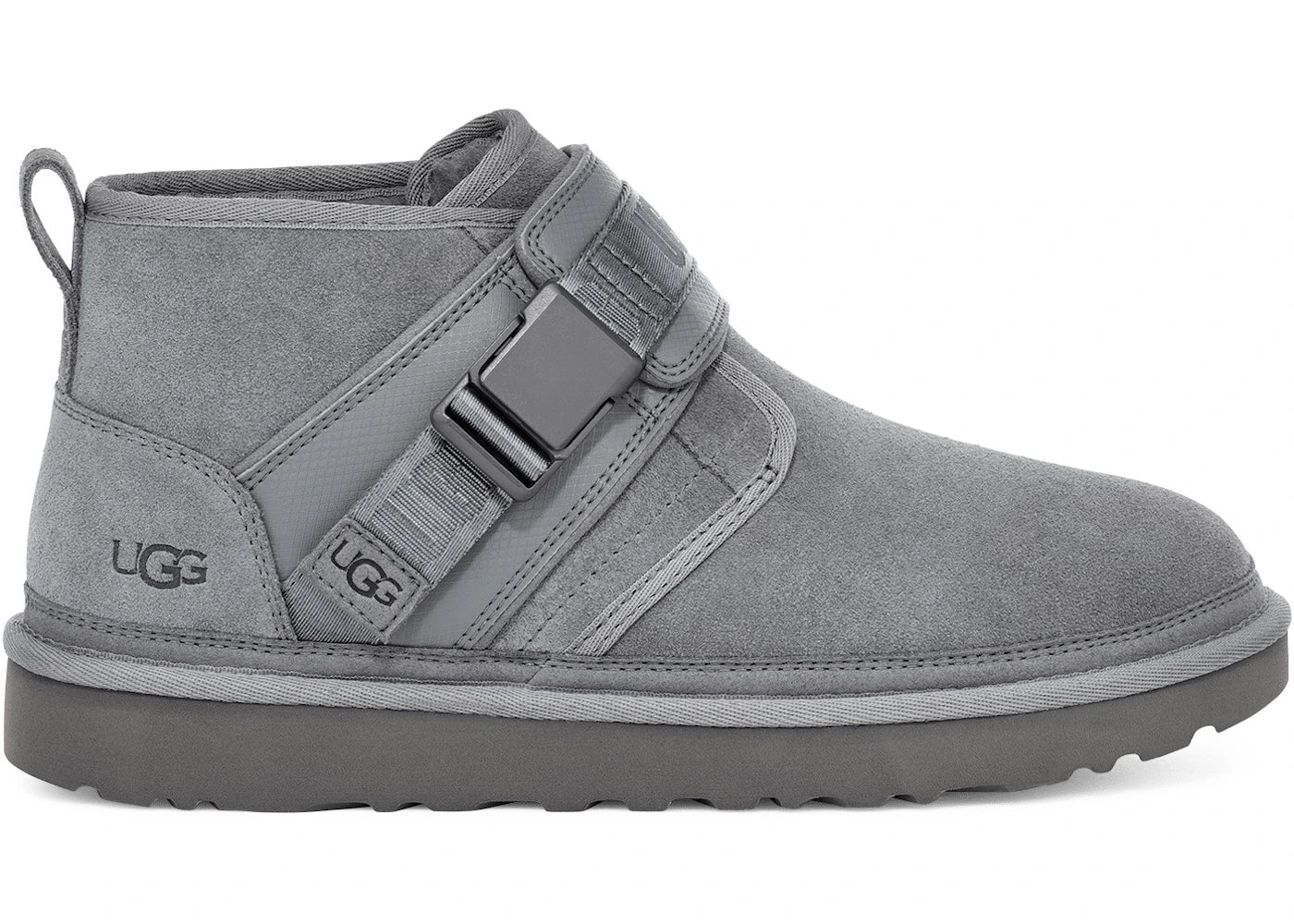 ugg neumel boot snapback metal grey
