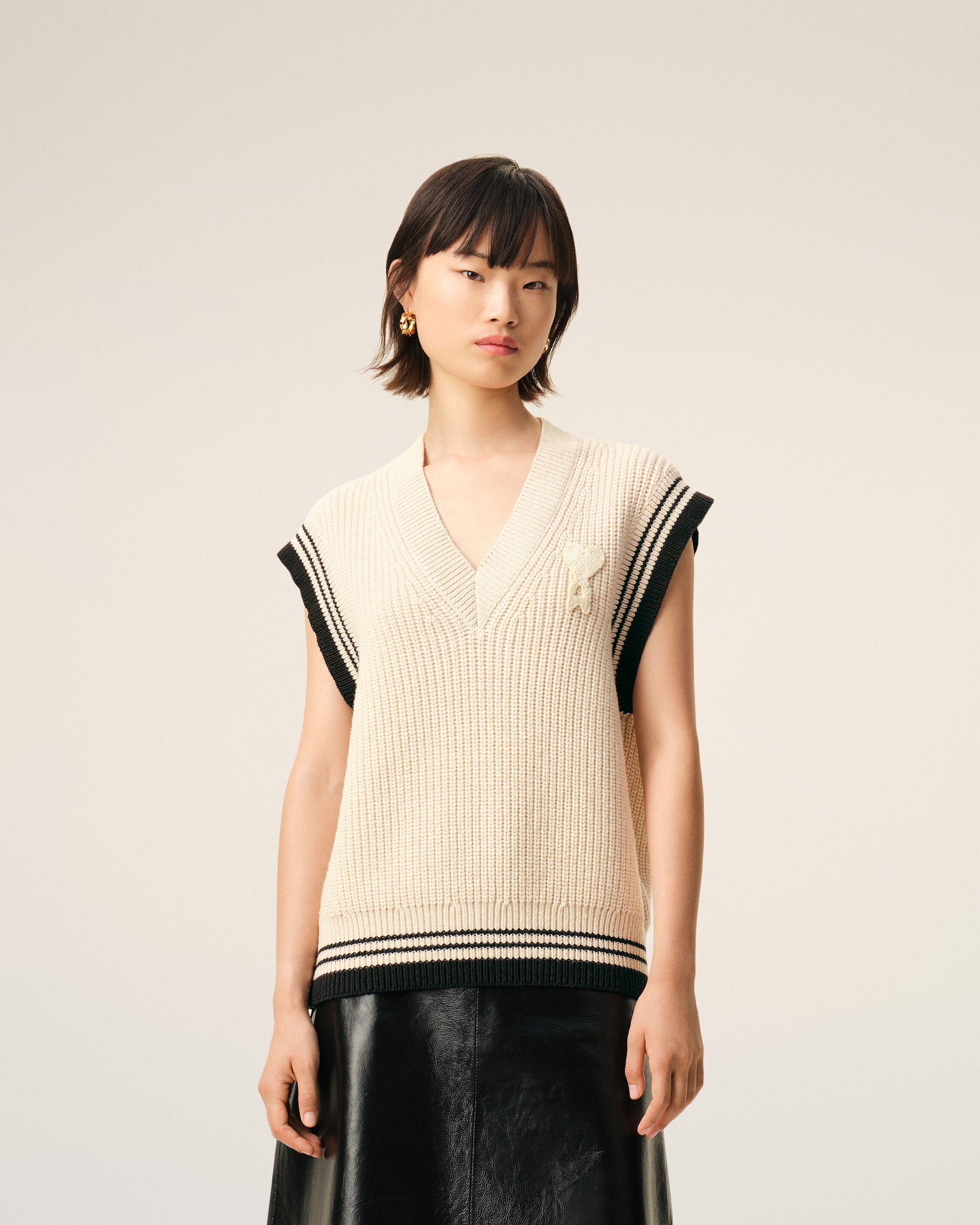 White Ribbed Wool Sleeveless Ami De Coeur Sweater
