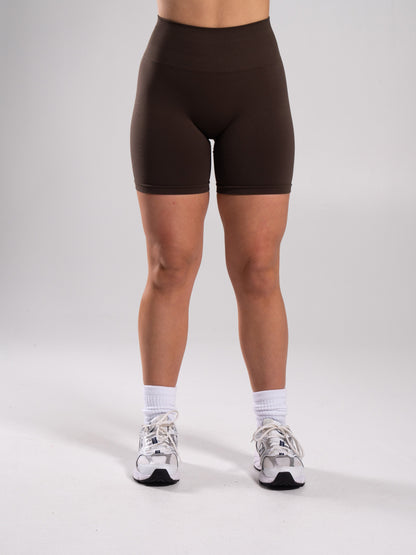 Alphalete Women's Pump High Rise Short
