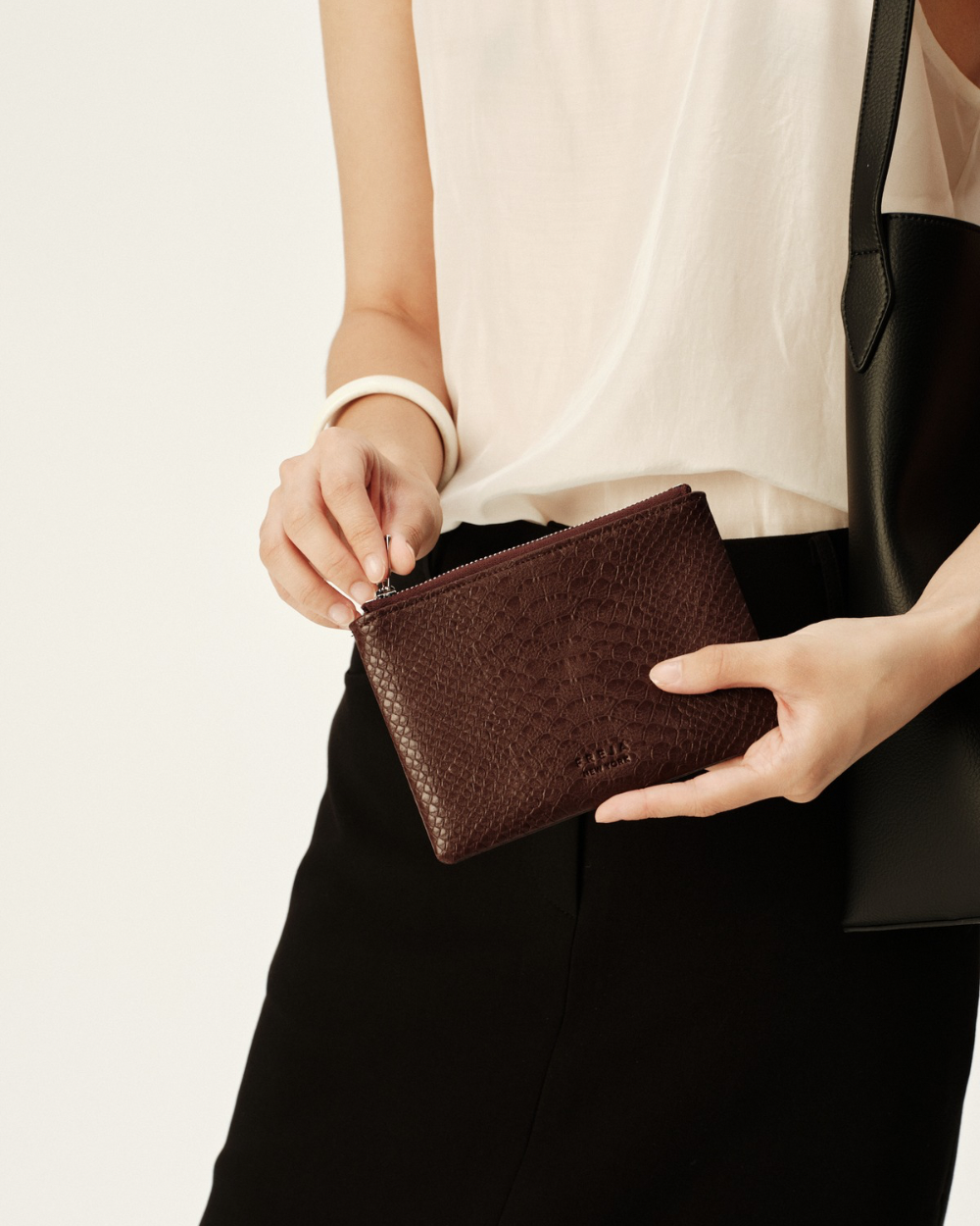 Freja Zip Pouch 8 Berry Croc