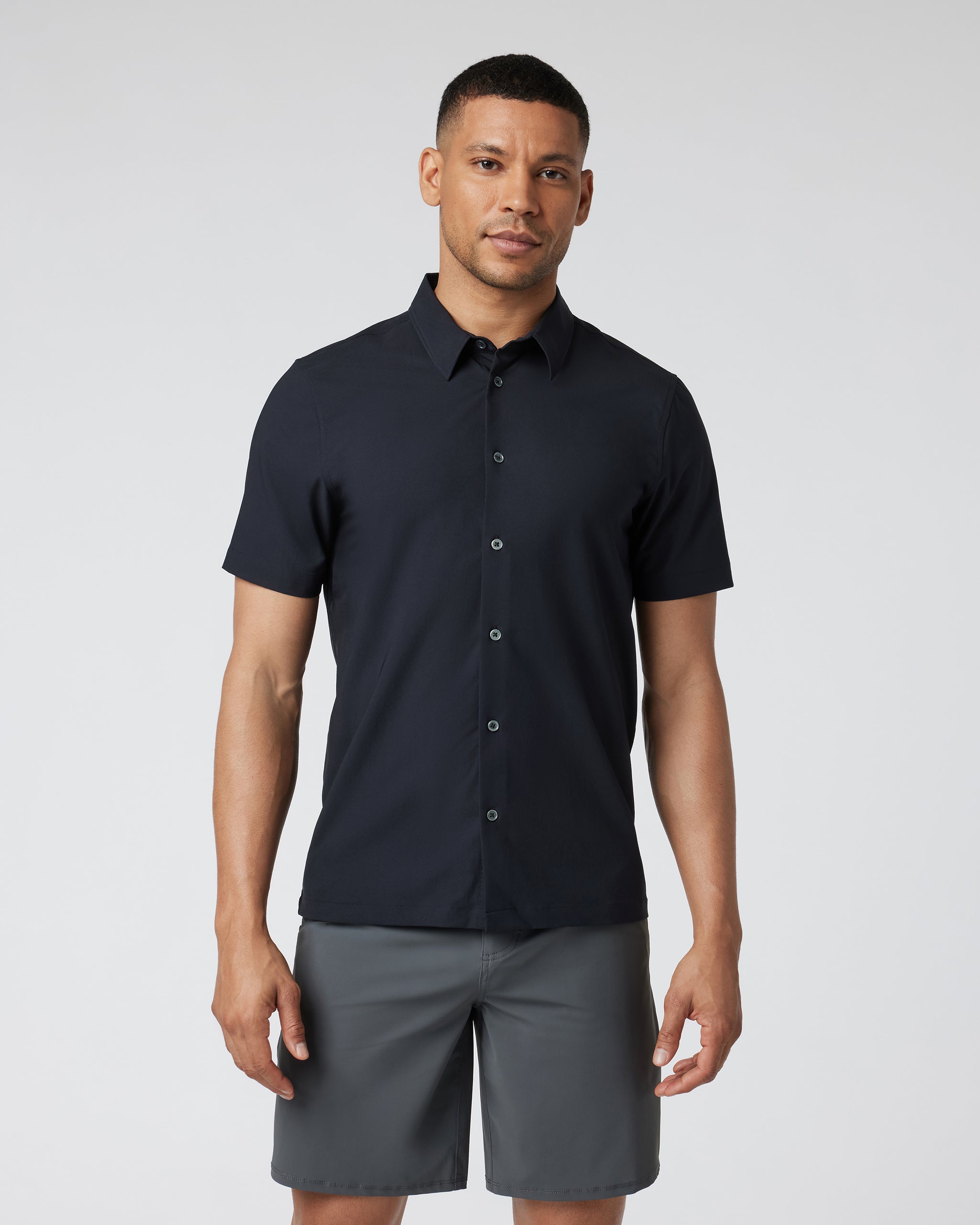 Vuori Short Sleeve Manhattan Button Down
