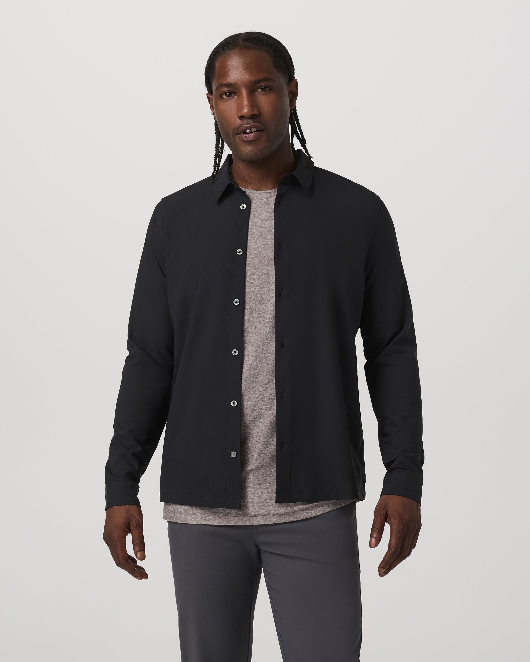 Vuori Long Sleeve Manhattan Button Down