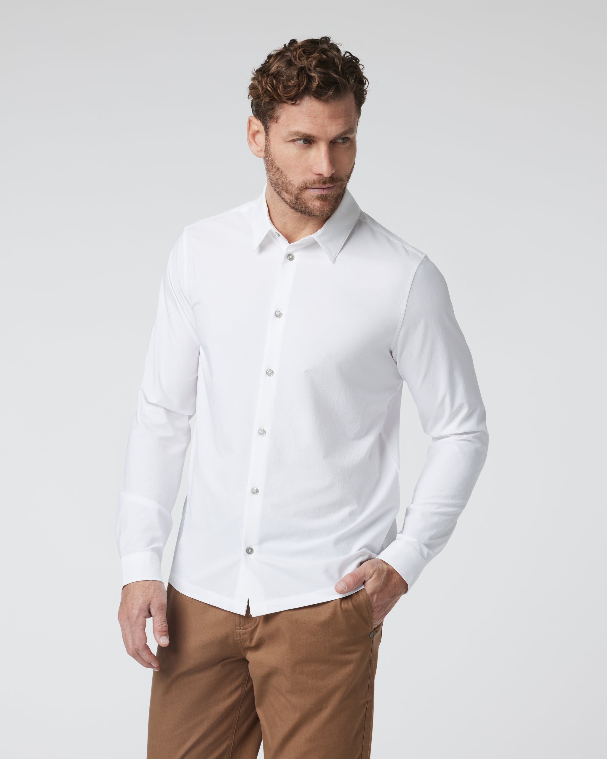 Vuori Long Sleeve Manhattan Button Down