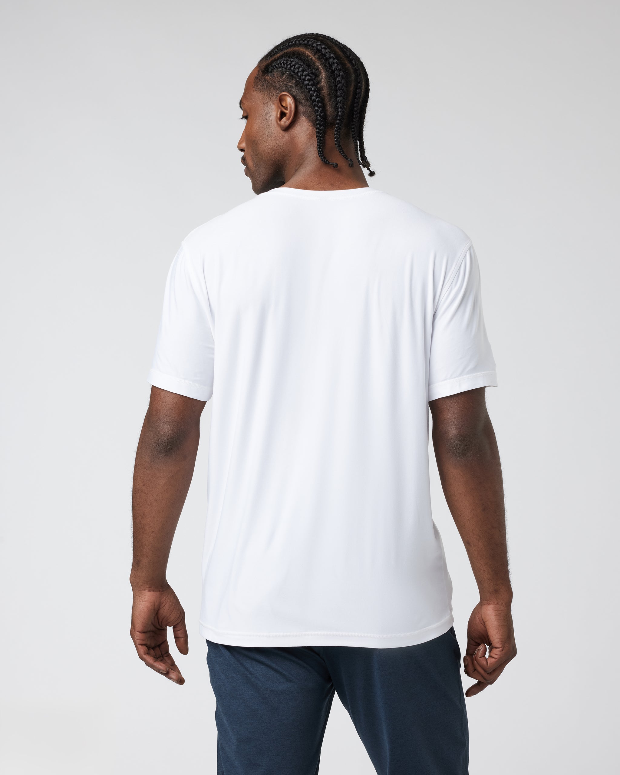 Vuori Strato Tech Vneck Tee