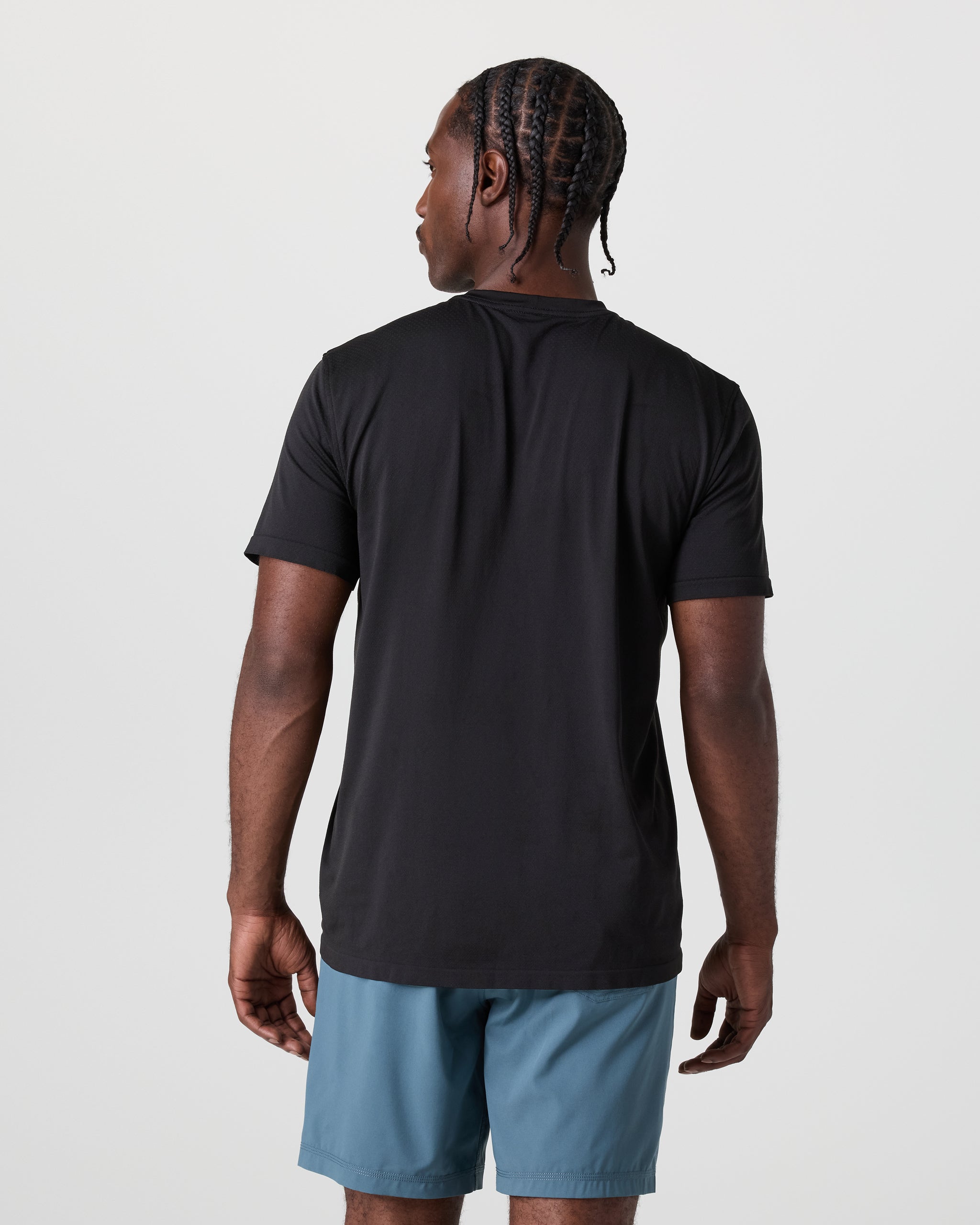 Vuori Short Sleeve Clearview Seamless Tee