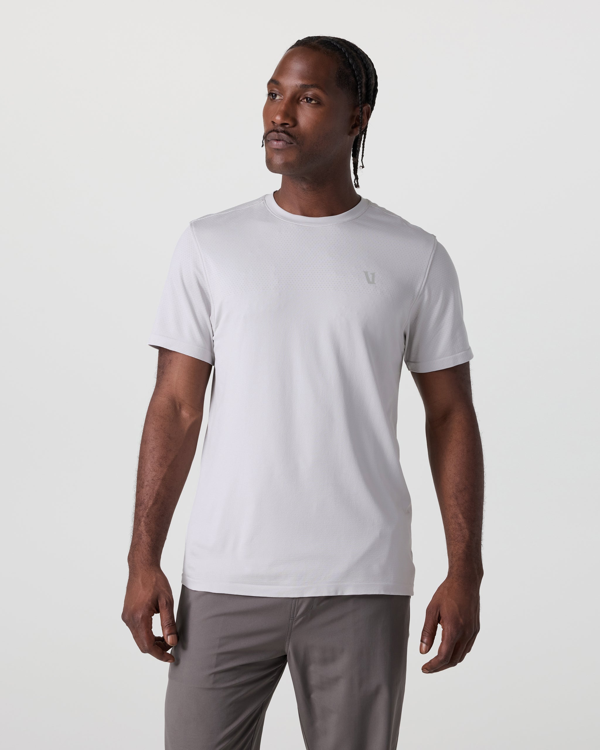 Vuori Short Sleeve Clearview Seamless Tech Tee