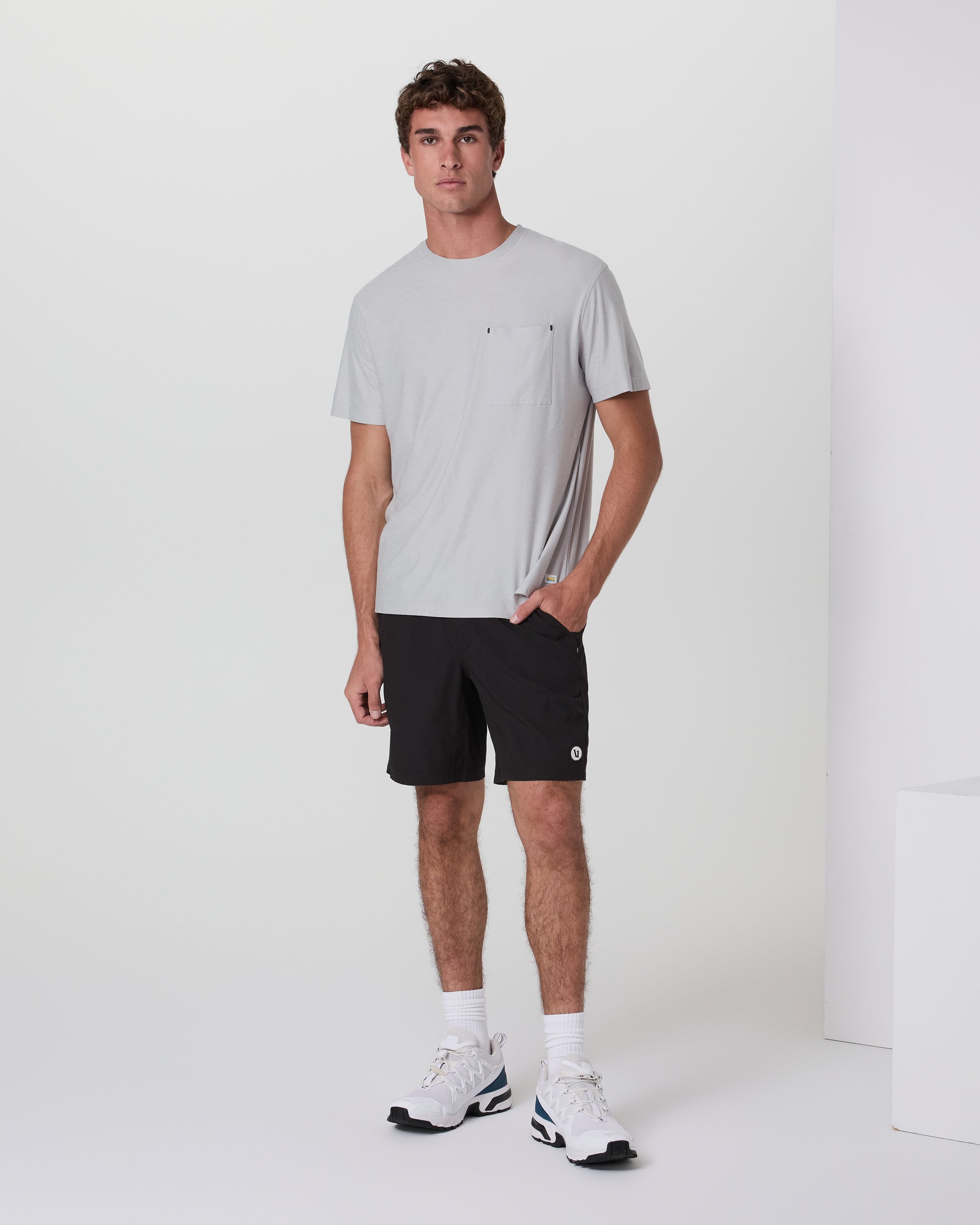 Vuori Short Sleeve Strato Pocket Tee Relaxed Fit
