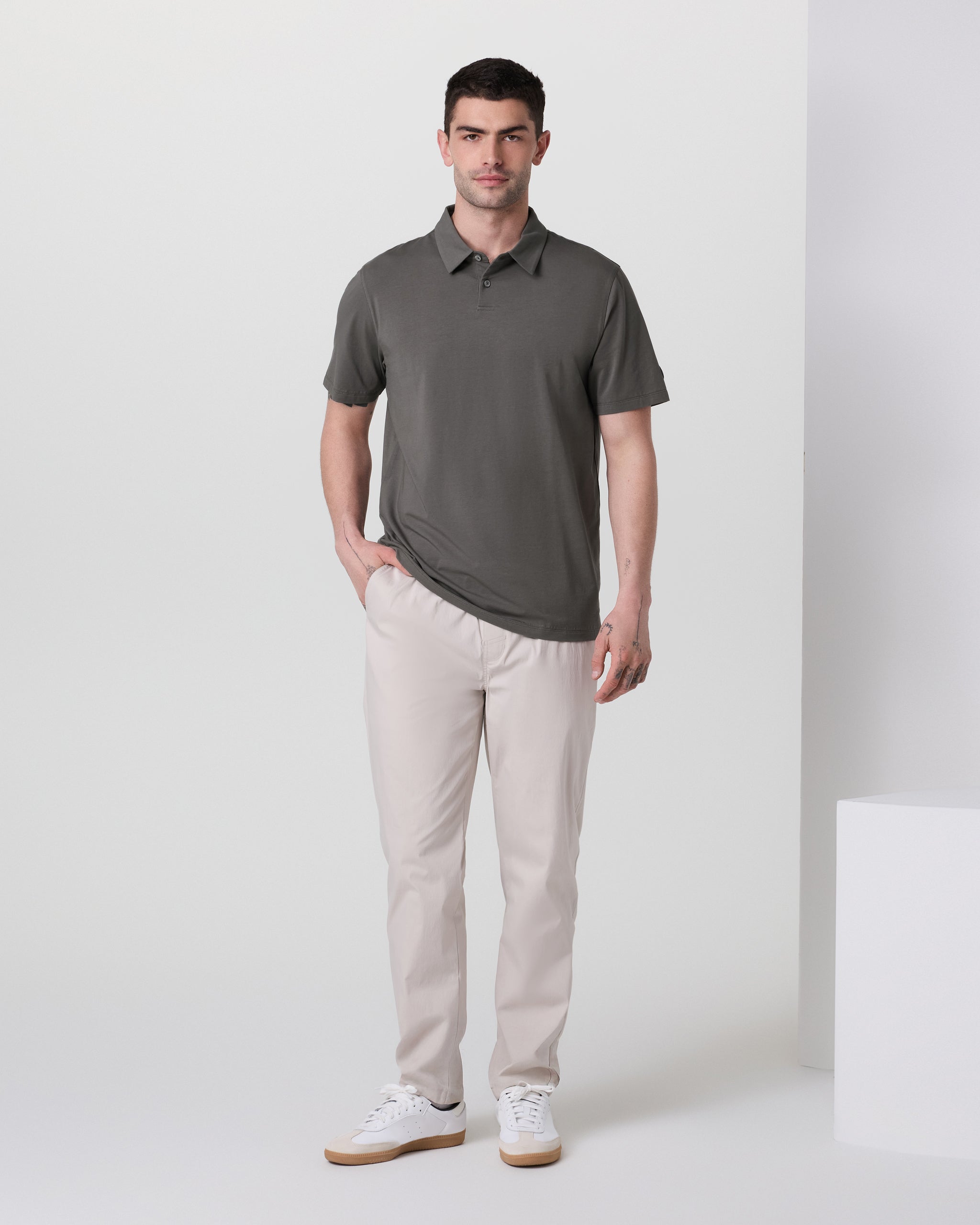 Vuori Short Sleeve Feather Polo