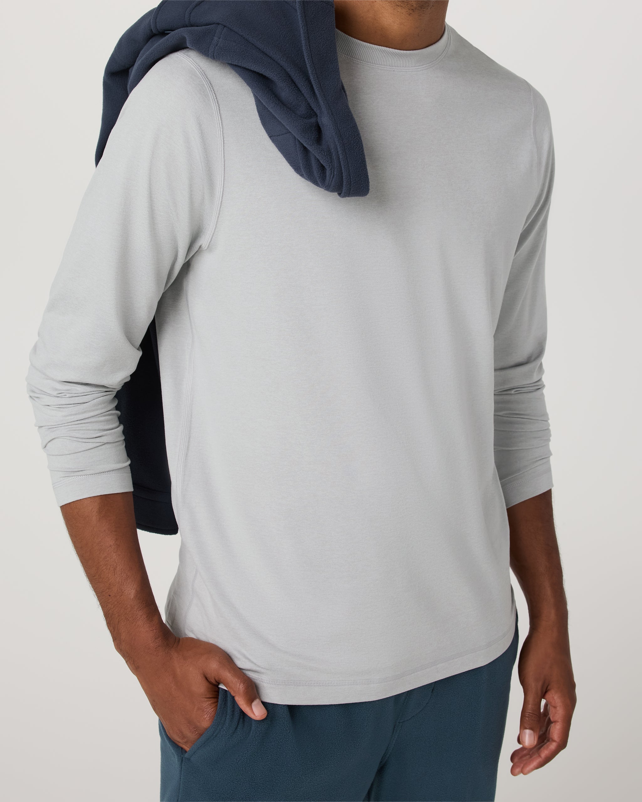 Vuori Long Sleeve Ponto Performance Tee