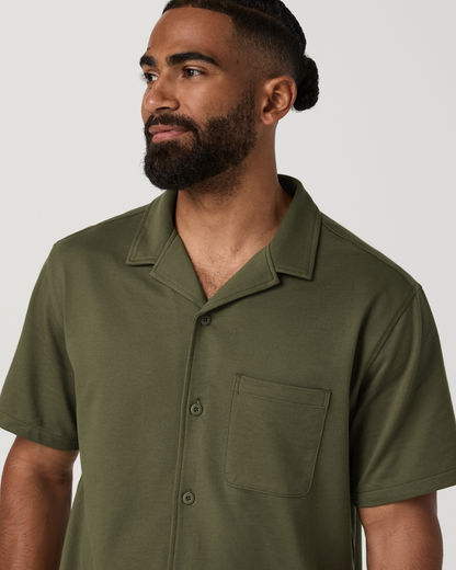 Vuori Short Sleeve Knit Oxford Camp Collar Button Down
