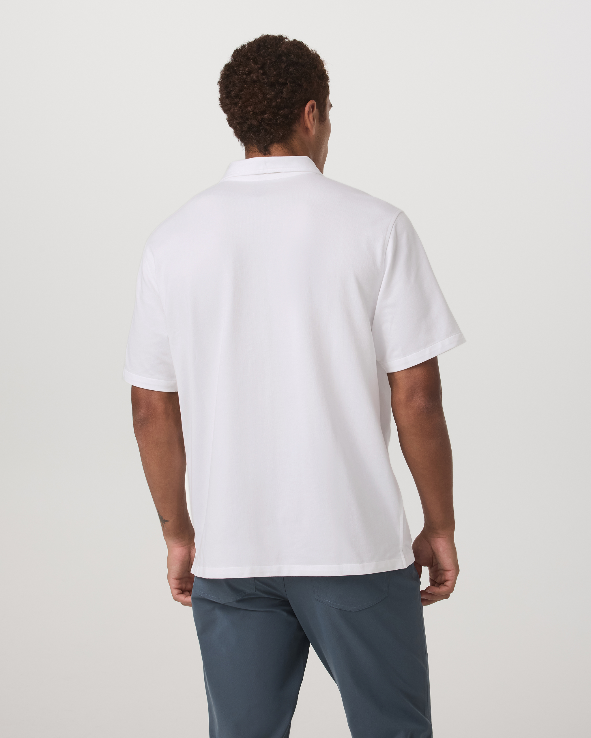 Vuori Short Sleeve Knit Oxford Camp Collar Button Down