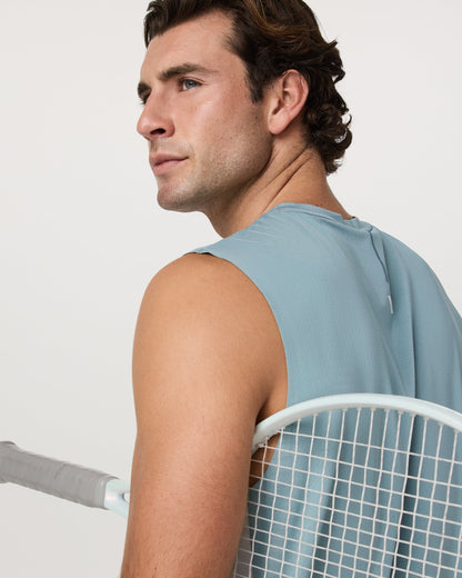 Vuori Sleeveless Viewpoint Muscle Tank 20 Pro