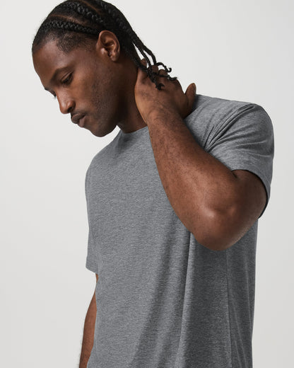 Vuori Short Sleeve Strato Tech Tee Relaxed Fit