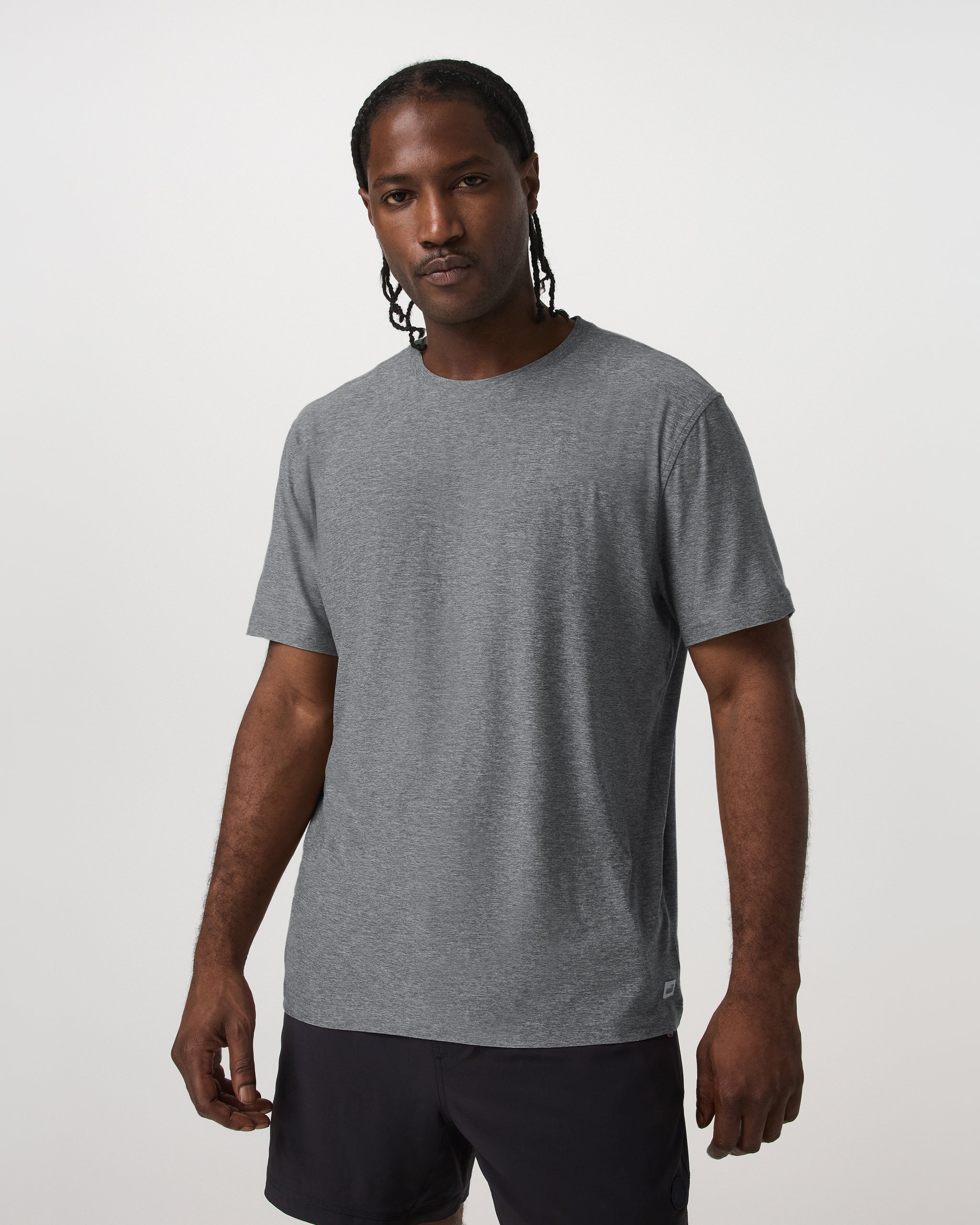 Vuori Short Sleeve Strato Tech Tee Relaxed Fit