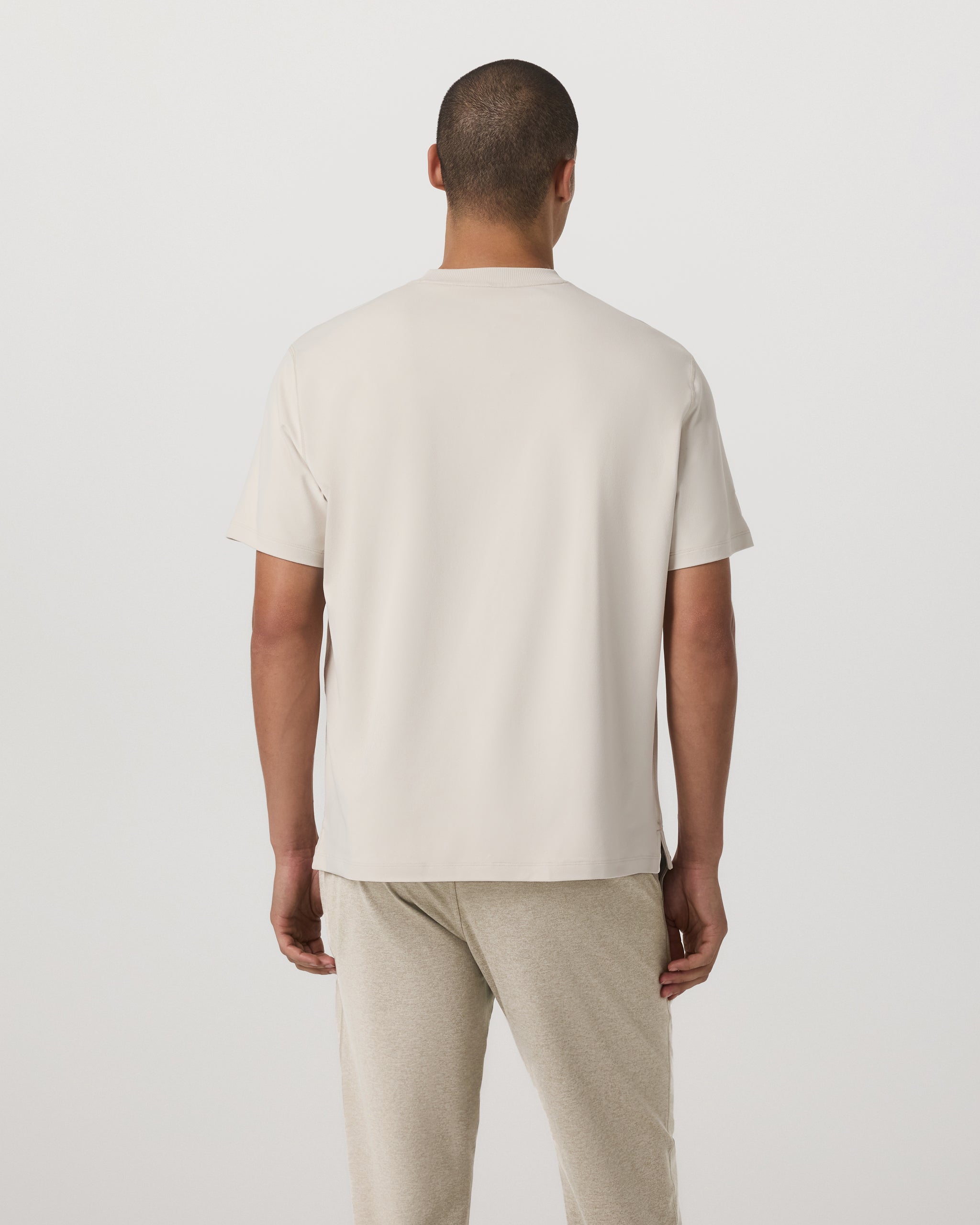 Vuori Short Sleeve Ponto Pocket Tee Relaxed Fit