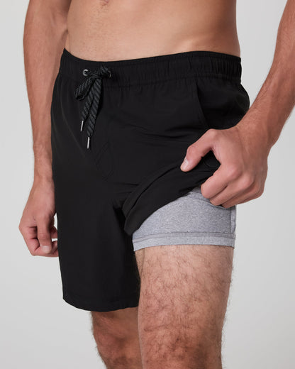 Vuori Kore Short Lined 7