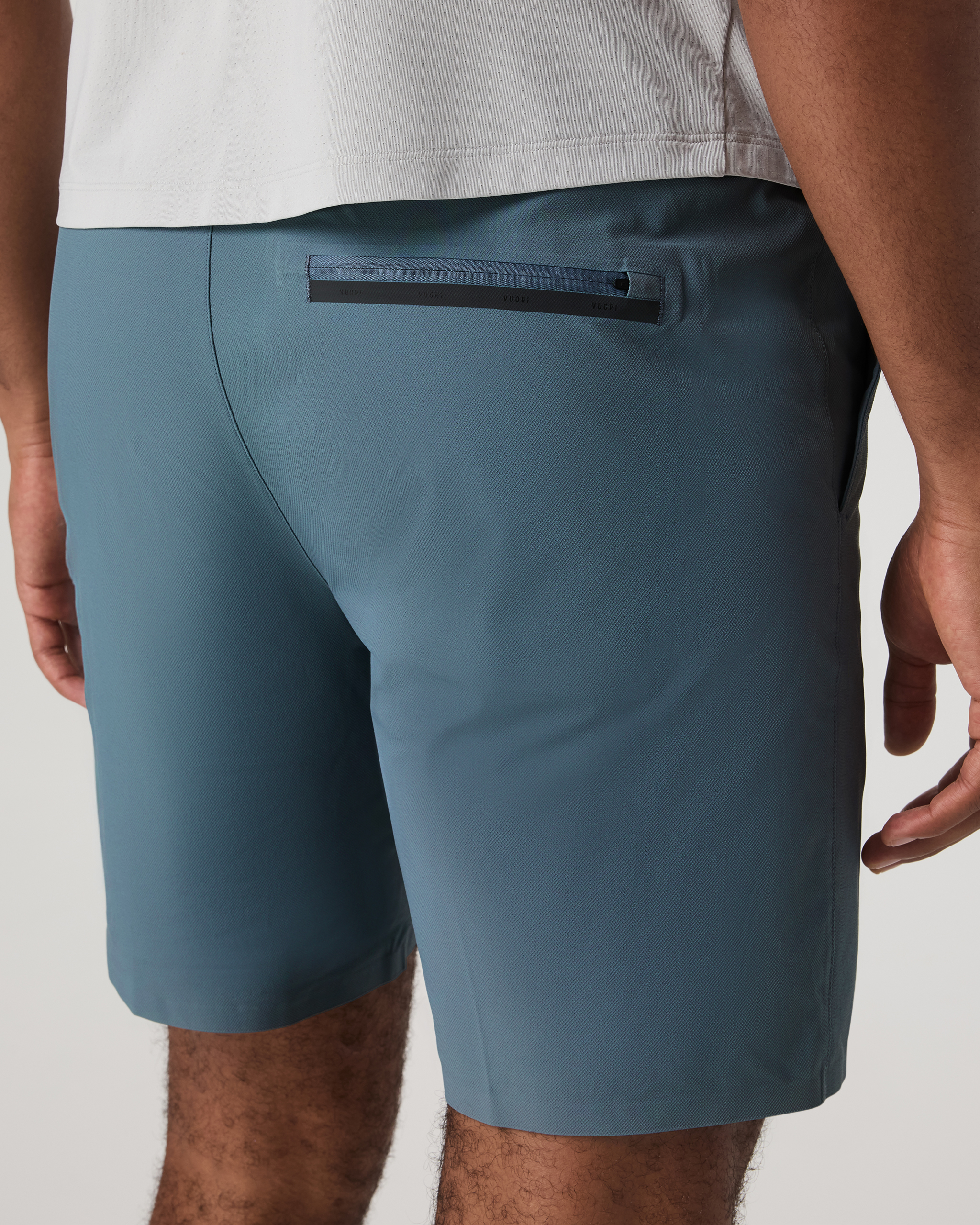 Vuori Grafton Short Unlined 7