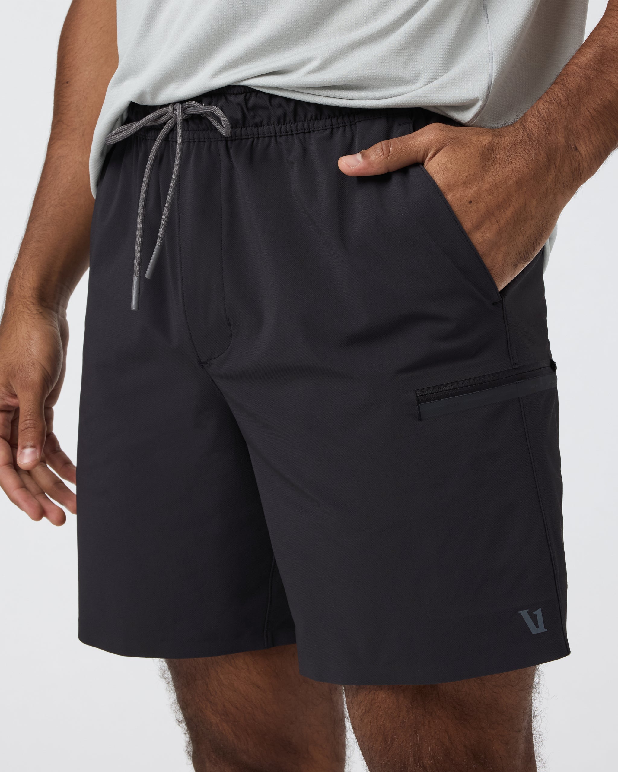 Vuori Grafton Short Unlined 7