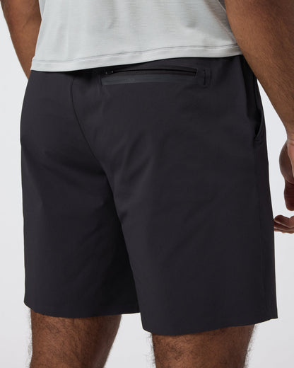 Vuori Grafton Short Unlined 7
