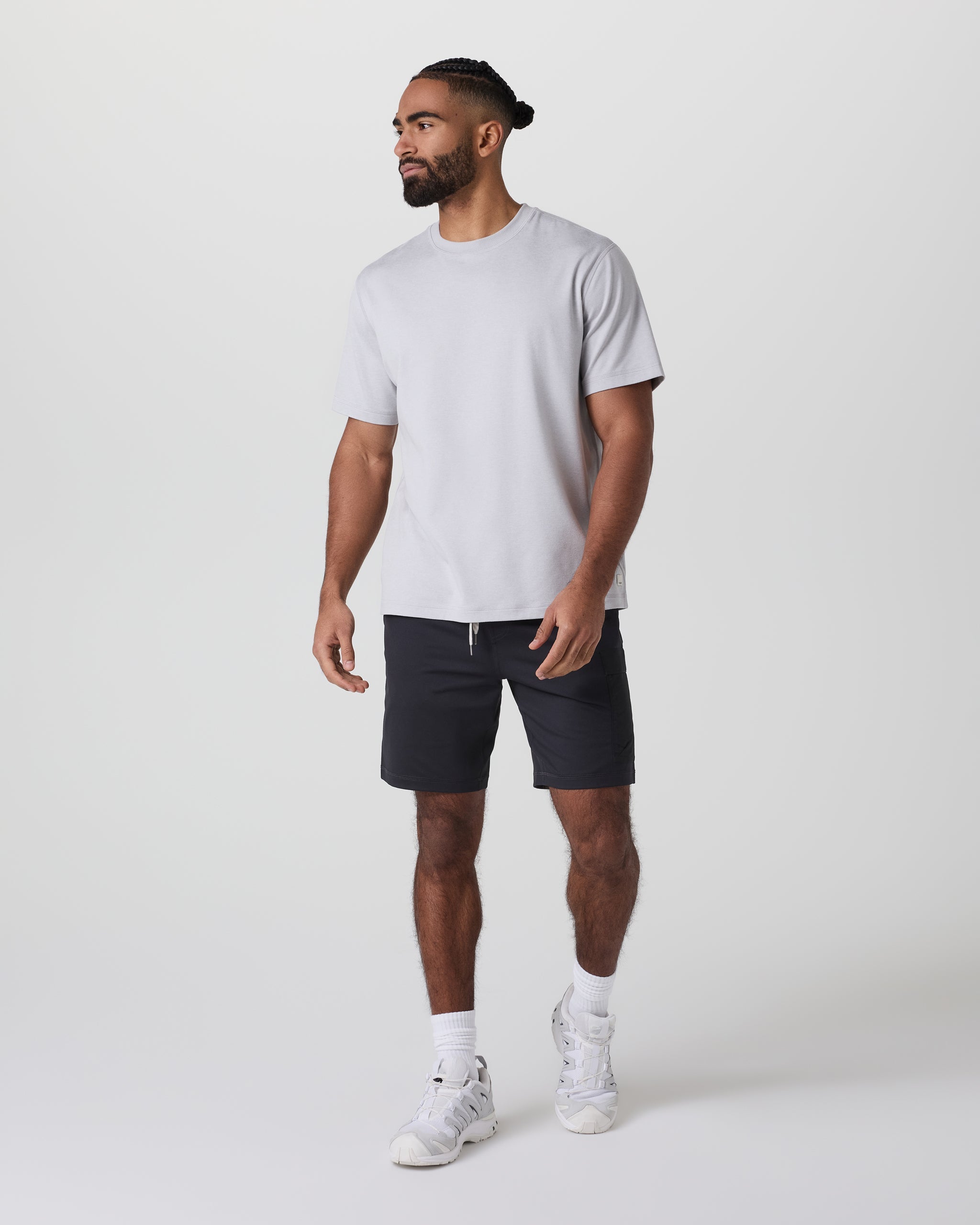 Vuori Sunday Performance Utility Short 8