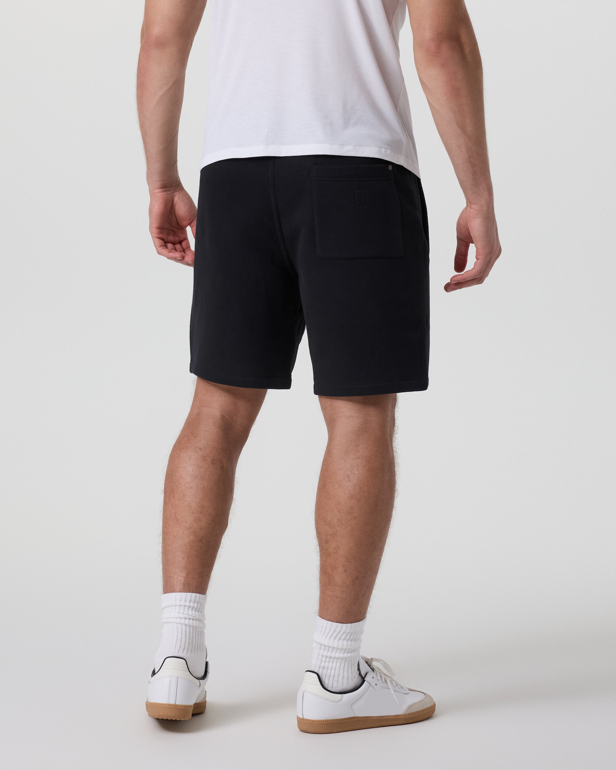Vuori Seaside Short 8