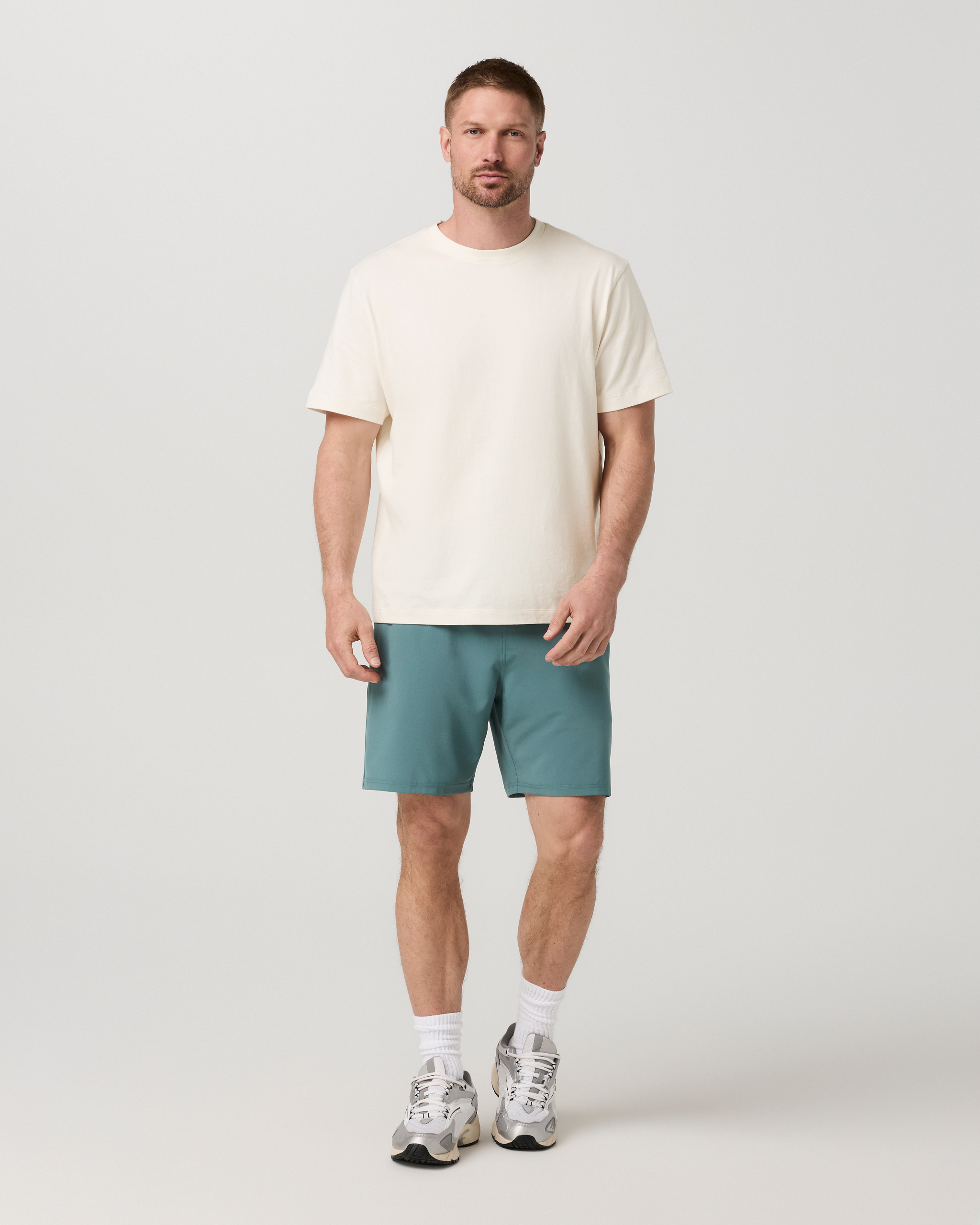 Vuori Banks Session Short Unlined 7