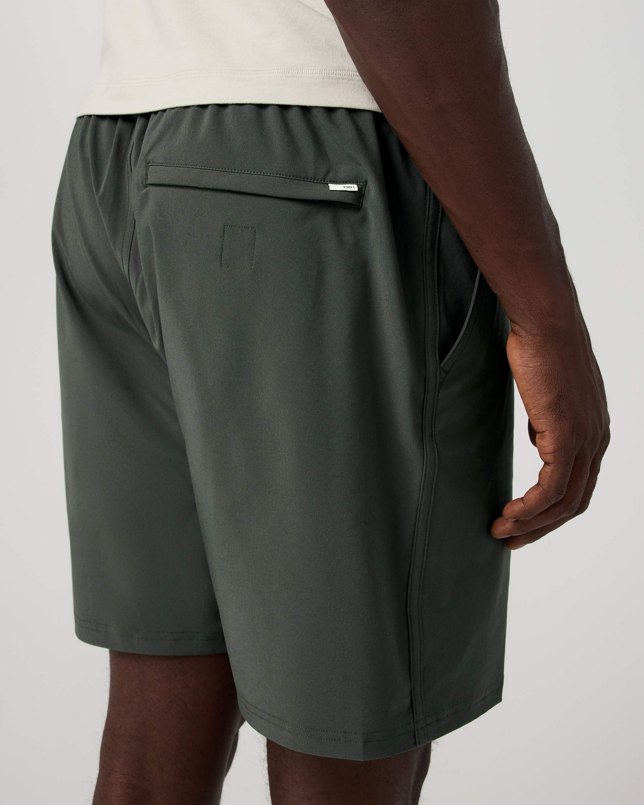 Vuori Banks Session Short Unlined 7
