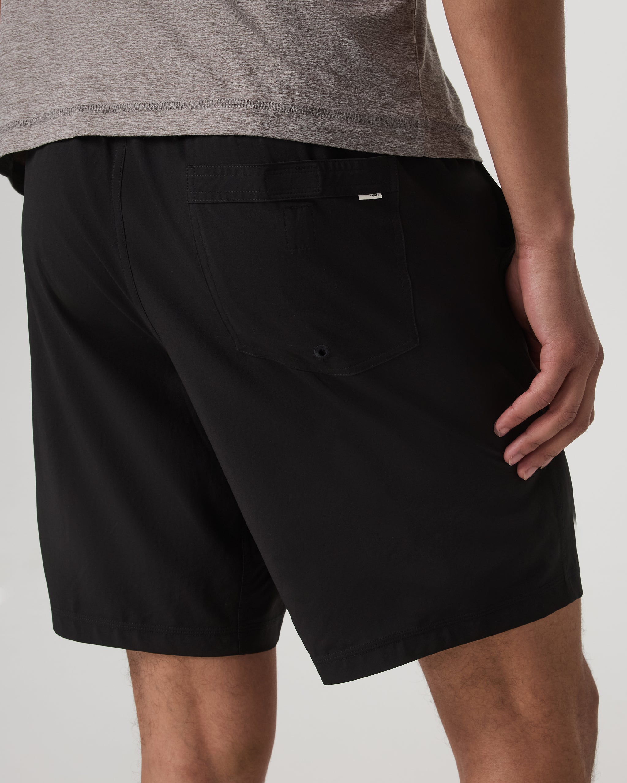 Vuori Kore Short Unlined 9