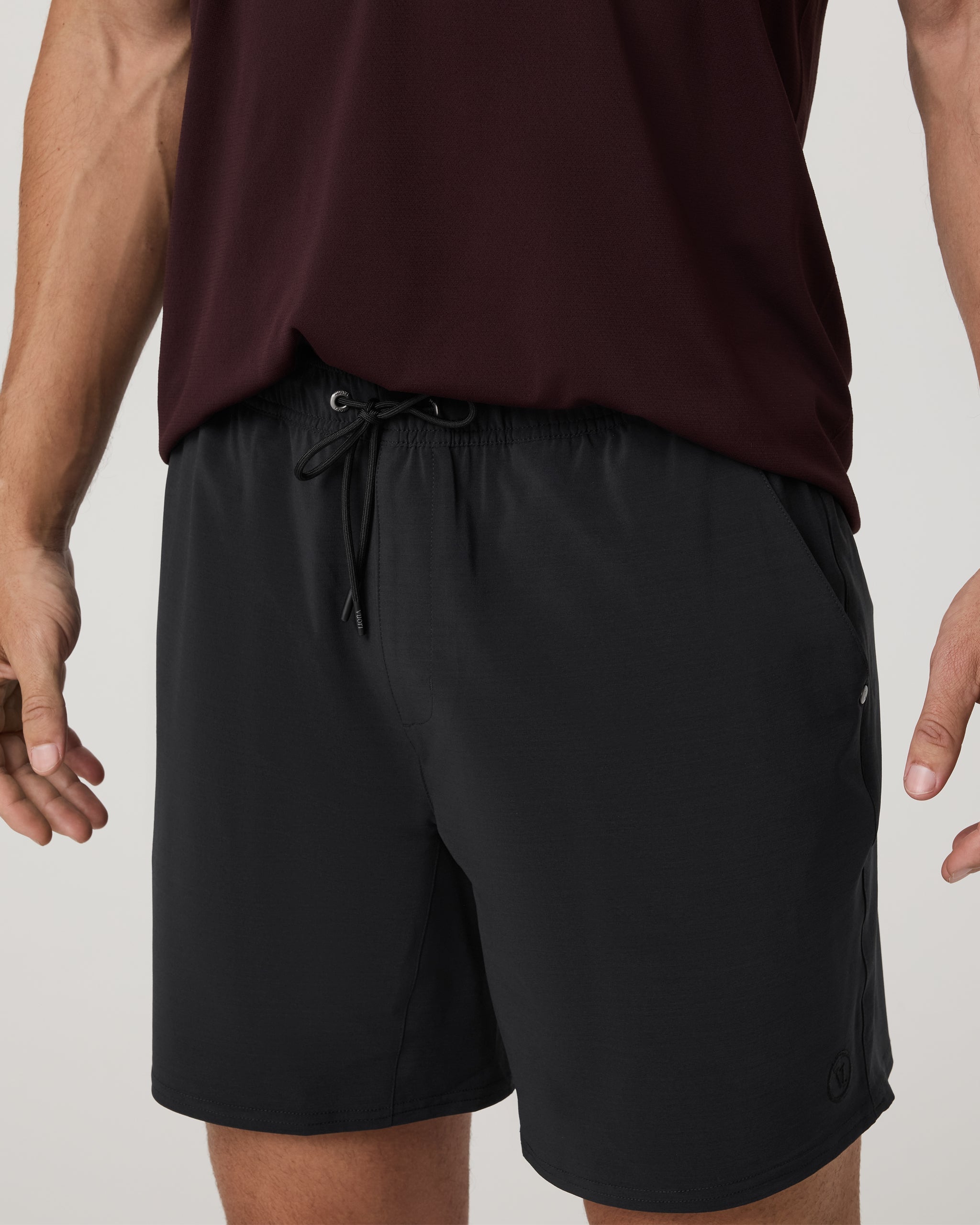 Vuori Elevate Kore Short Unlined 7