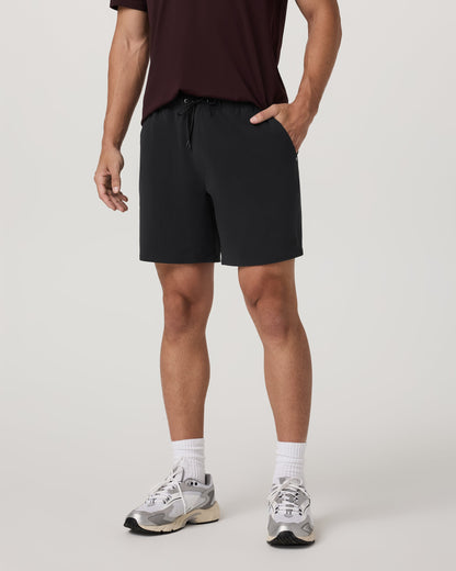 Vuori Elevate Kore Short Unlined 7
