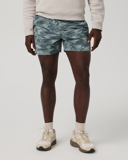 Vuori Banks Session Short Unlined 5